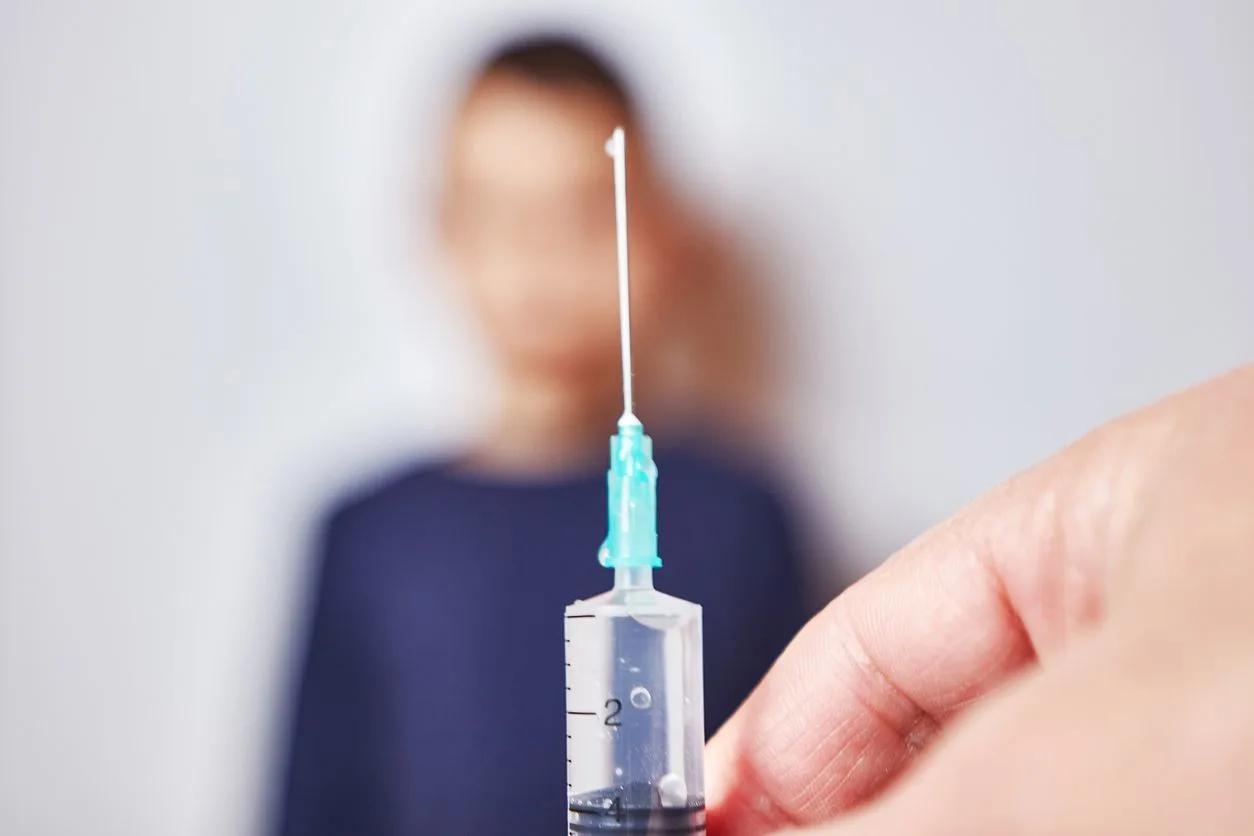 6 cosas que debes saber antes de ponerte la última vacuna contra COVID – análisis