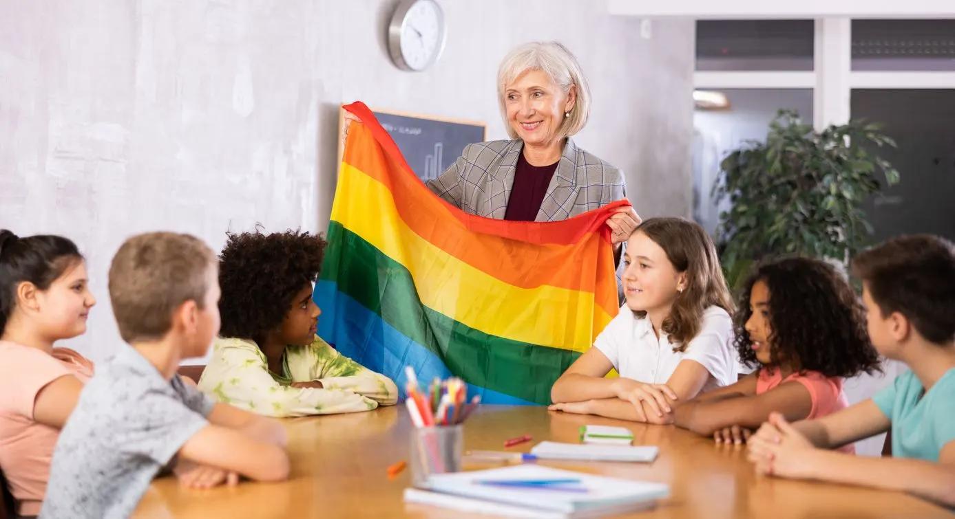 Parents kept in dark about elemenary school's LGBTQ club 'because there will be parents that say no'